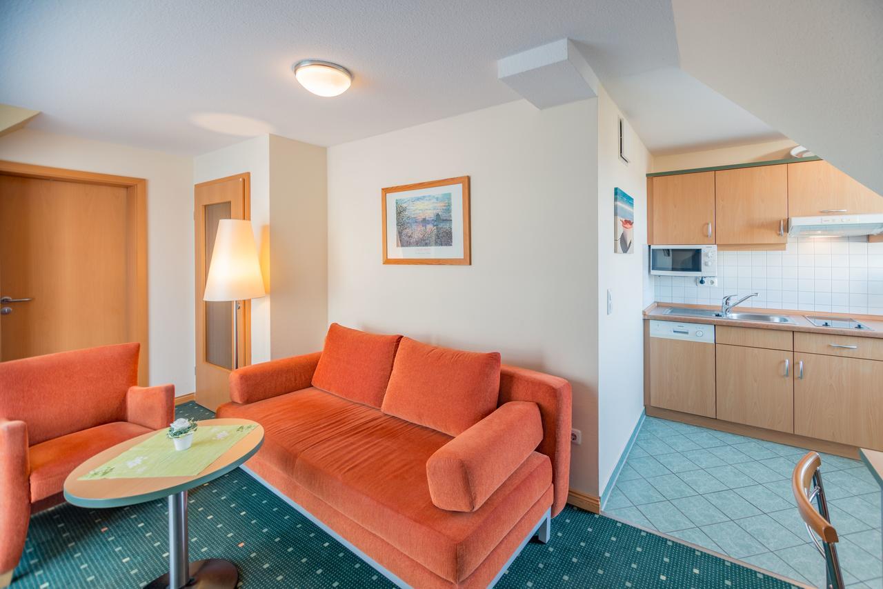 Am Weststrand Apartmenthaus Waldeck Kuehlungsborn Exterior photo